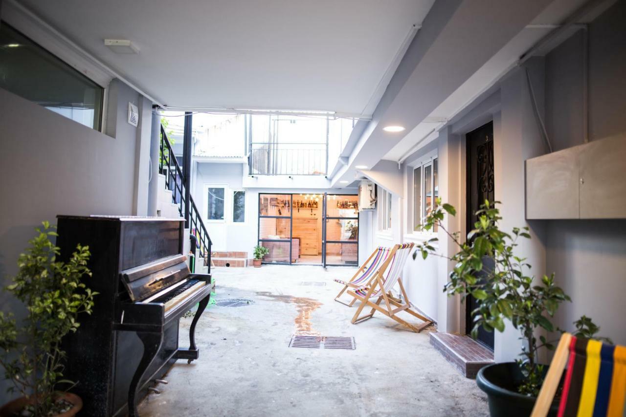 Central Apart-Hotel Batum Dış mekan fotoğraf