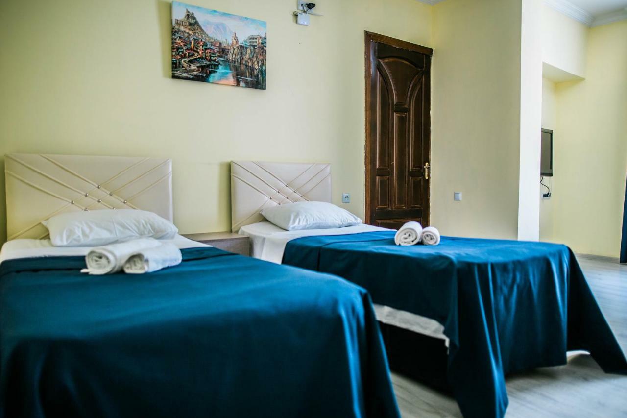Central Apart-Hotel Batum Dış mekan fotoğraf