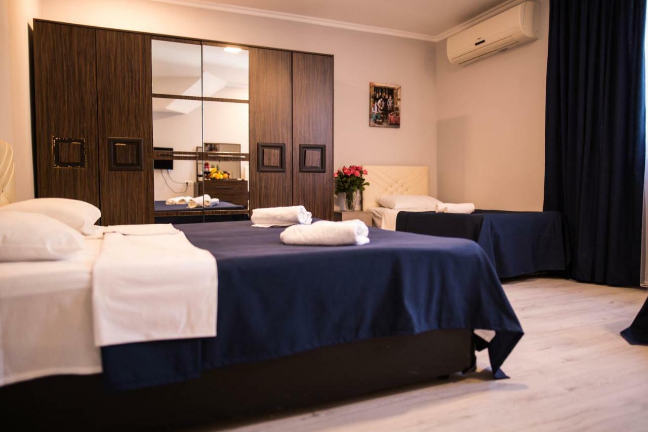 Central Apart-Hotel Batum Dış mekan fotoğraf